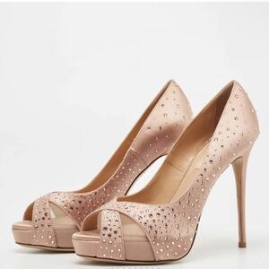 Valentino Garavani Crystal Embellished Criss Cross Pumps 37